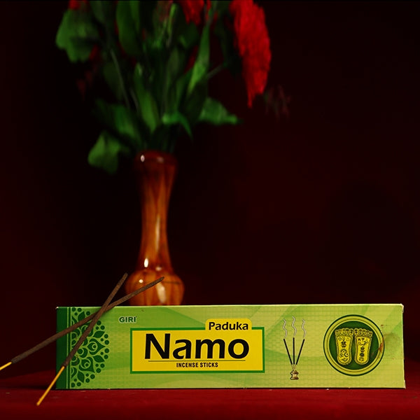 Giri Namo Incense Sticks | Fresh Fragrance Agarbathi/ Agarbatti for Pooja