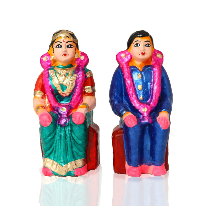 Engagement Clay Golu Bommai Set - 7.5 X 6 Inches | Navratri Gombe/ Giri Golu Doll For Navaratri Decor