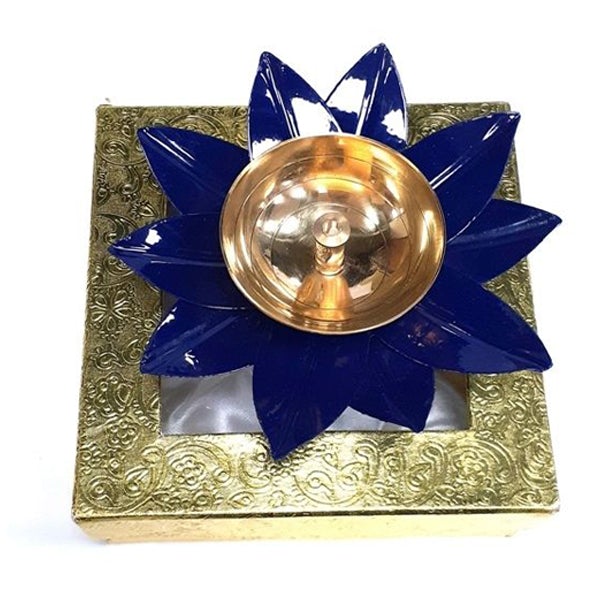 Brass Lamp | Vilakku/ Brass Diya/ Lotus Design Nanda Deep for Home