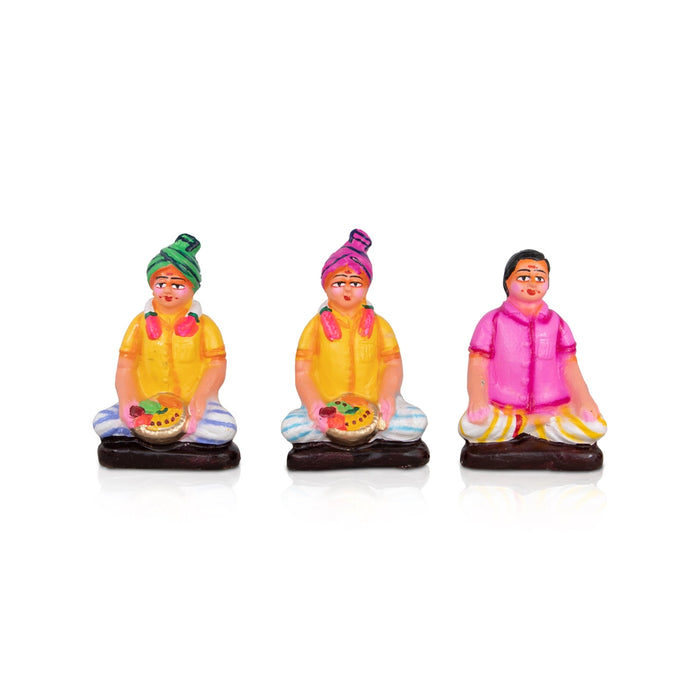 Engagement Clay Golu Bommai Set - 5 x 3 Inches | Giri Golu Doll/ Navaratri Golu Bomma/Gombe/Bommai