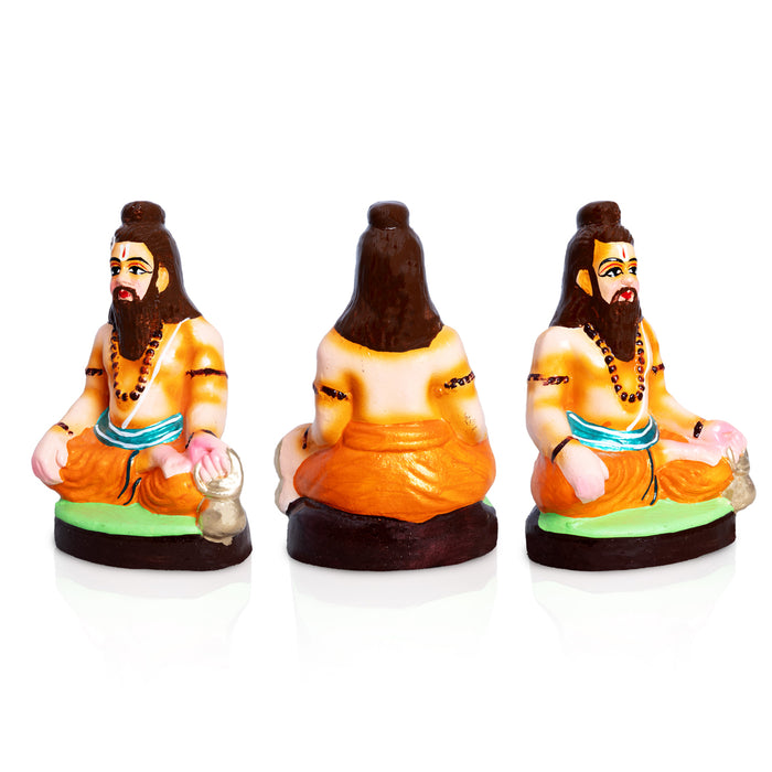 Akshaya Patram Clay Golu Bommai Set - 8 x 4 Inches | Giri Golu Doll/ Navaratri Golu Bommai/Gombe/ Bomma