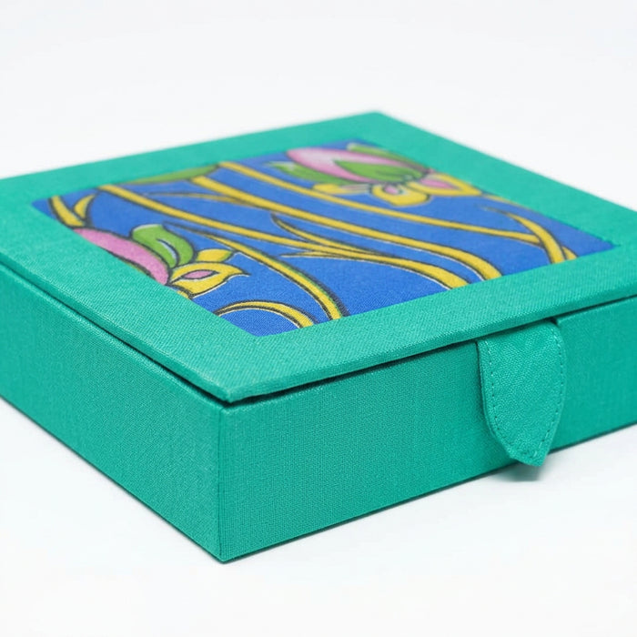 Premium Jewellery Organiser Box (7" x 7" x 1.5") – Sleek Travel & Display Case
